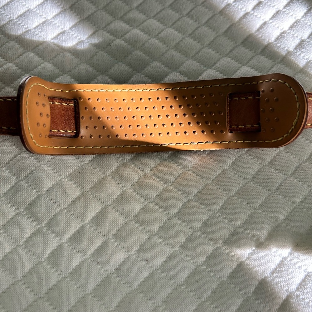 Louis Vuitton Monogram Canvas Crossbody with Tan Trim - Picture 6 of 10